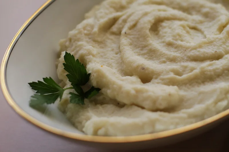 Cauliflower and Garlic Puree