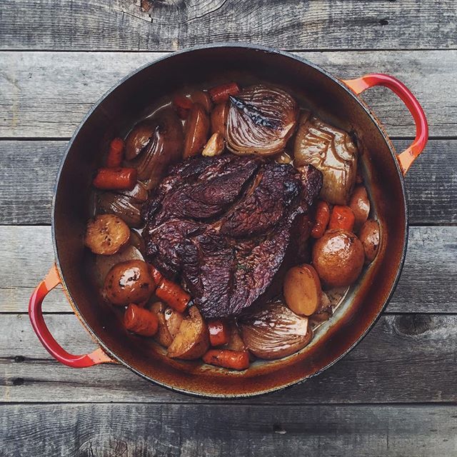 It's roasting season again! Grassfed beef with potato, carrot, onion, garlic, chicken stock, red wine and thyme. #realfoodism #potroast #grassfedbeef #grassfed #beef #potato #paleo #glutenfree #dairyfree #sugarfree #whole30 #food #onthetable #realfoo