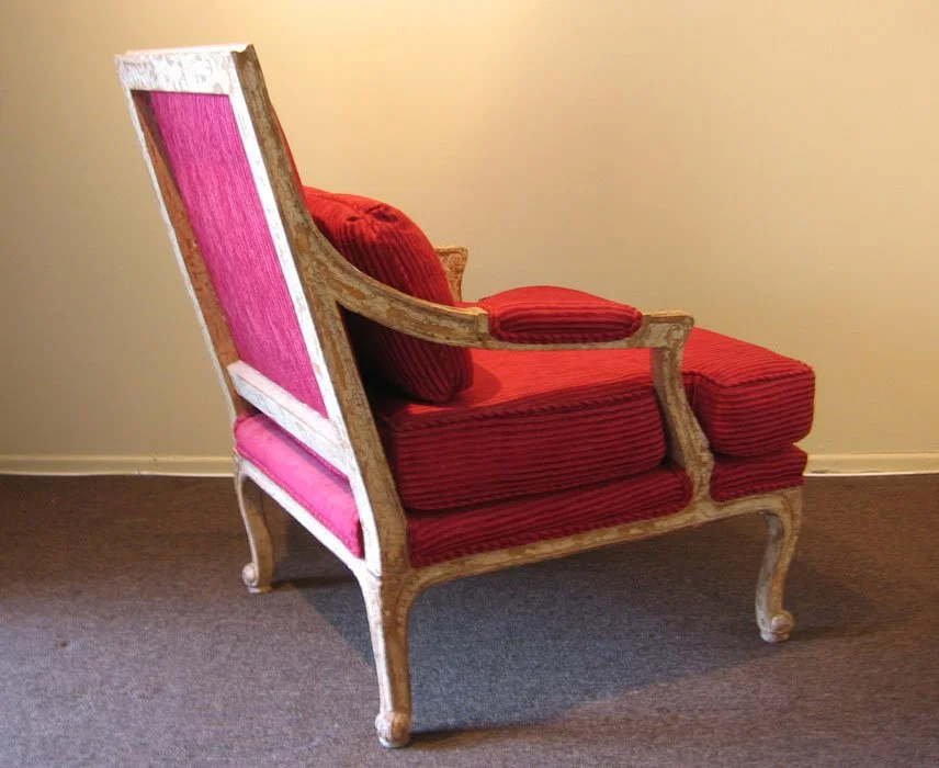 Chair & Ottoman7.jpg