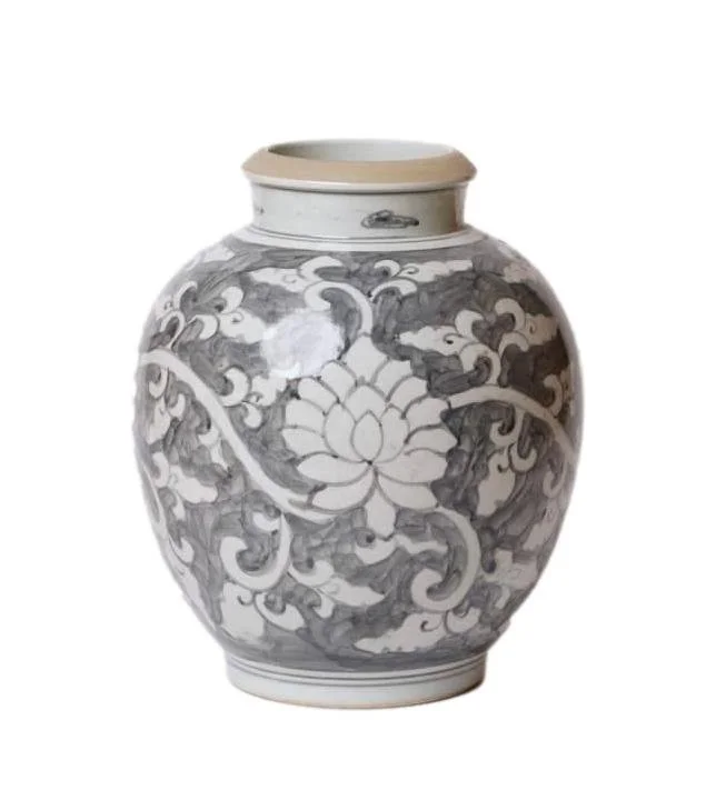 Vase Gray_clipped_rev_1.jpeg