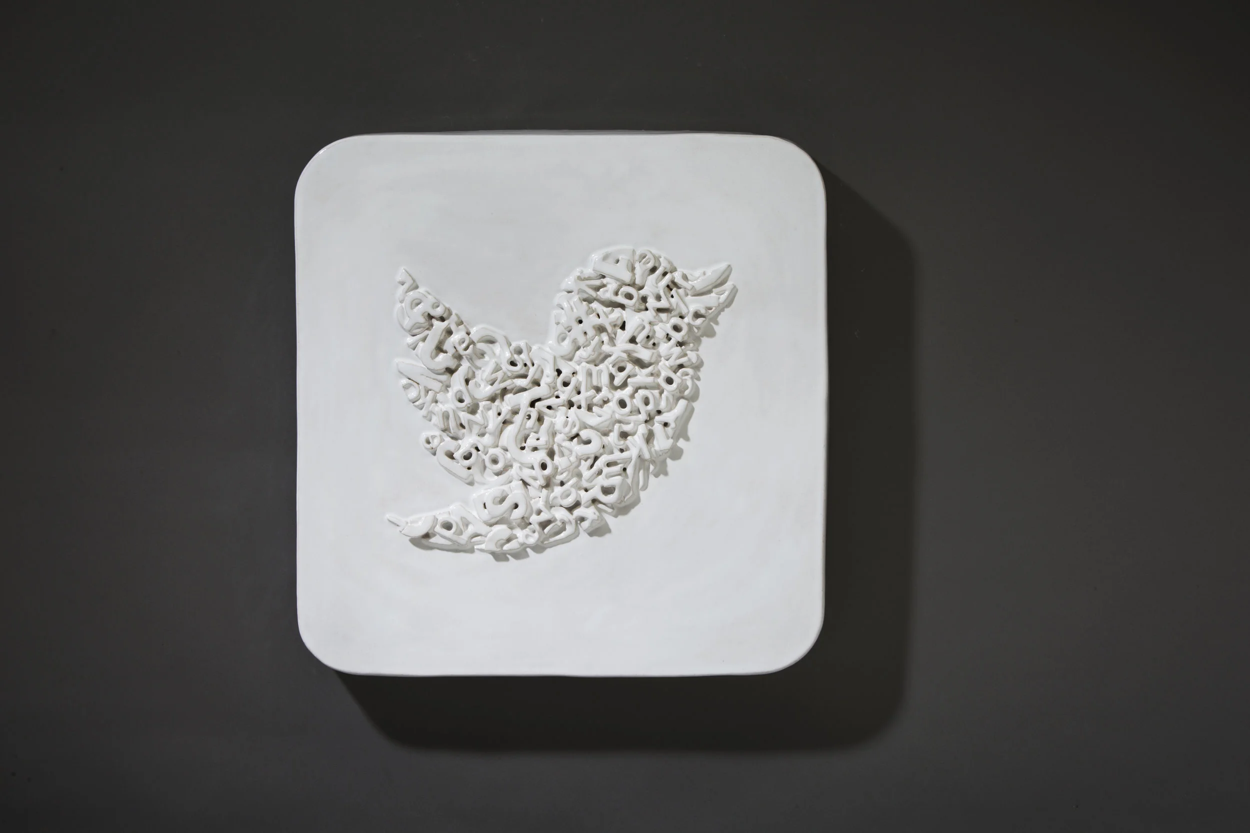 White Noise, Twitter 