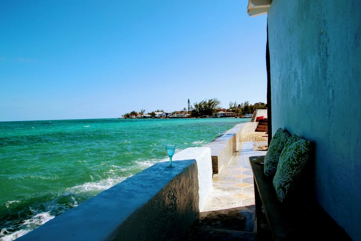 Ocean Viewing Shady Bench