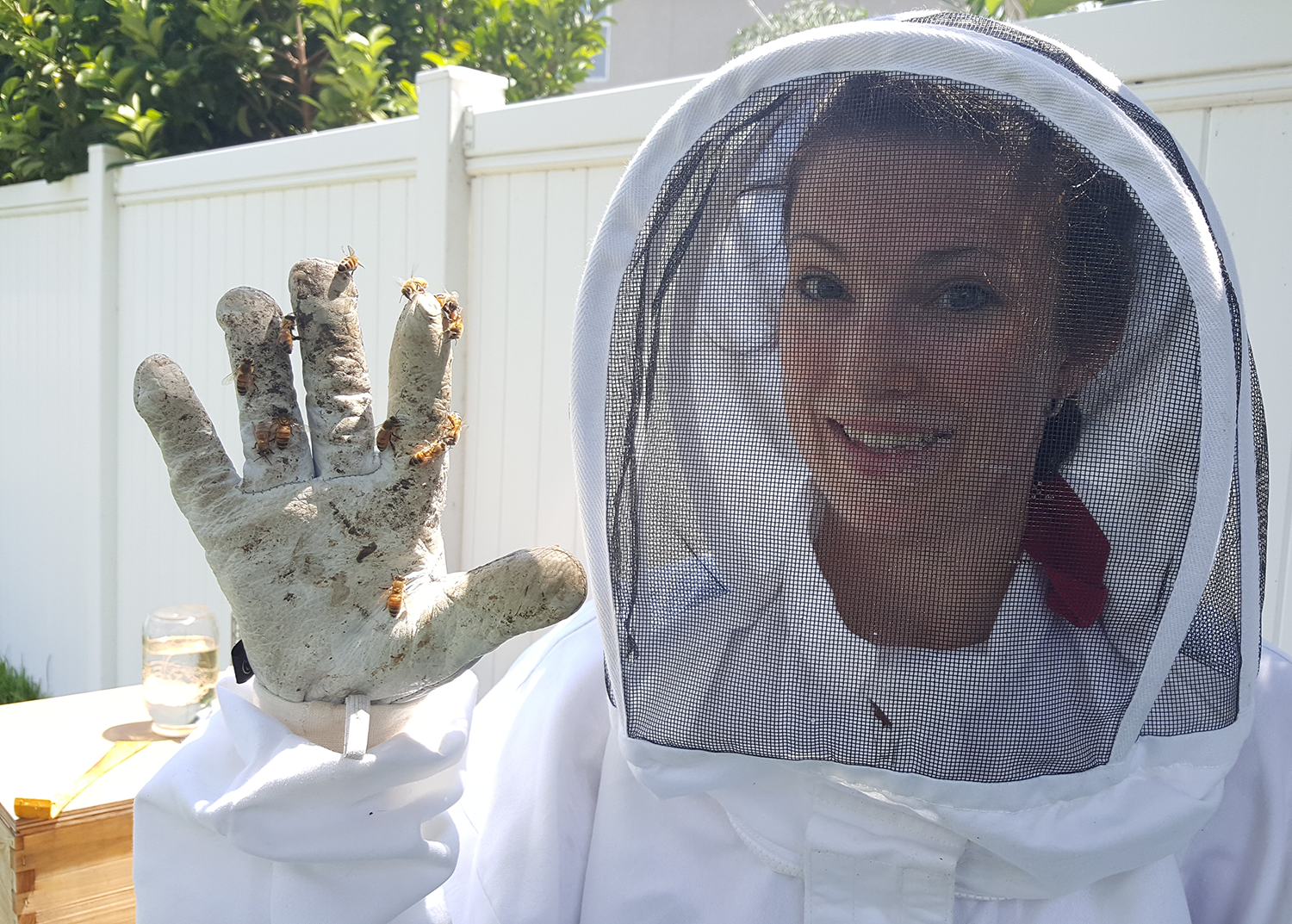 honeytruckco-beekeeping-1.png