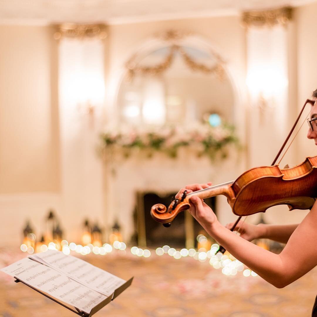 She said YES!!!
We love the chance to perform during a proposal!!! A solo live musician can add an intimate and special touch. The couple was just about to walk in to this gorgeous room when this pic was taken, and the bride-to-be was totally surpris