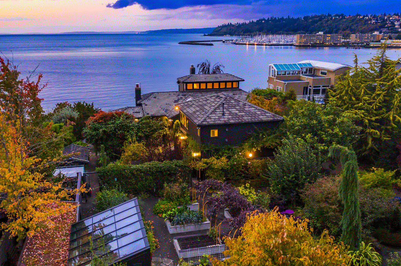 美国华盛顿州西雅图4卧5卫曾经整修过的独栋别墅