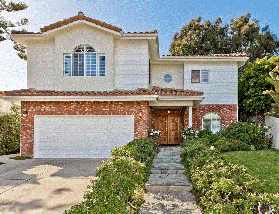 美国加州洛杉矶4卧3卫最近整修过的独栋别墅