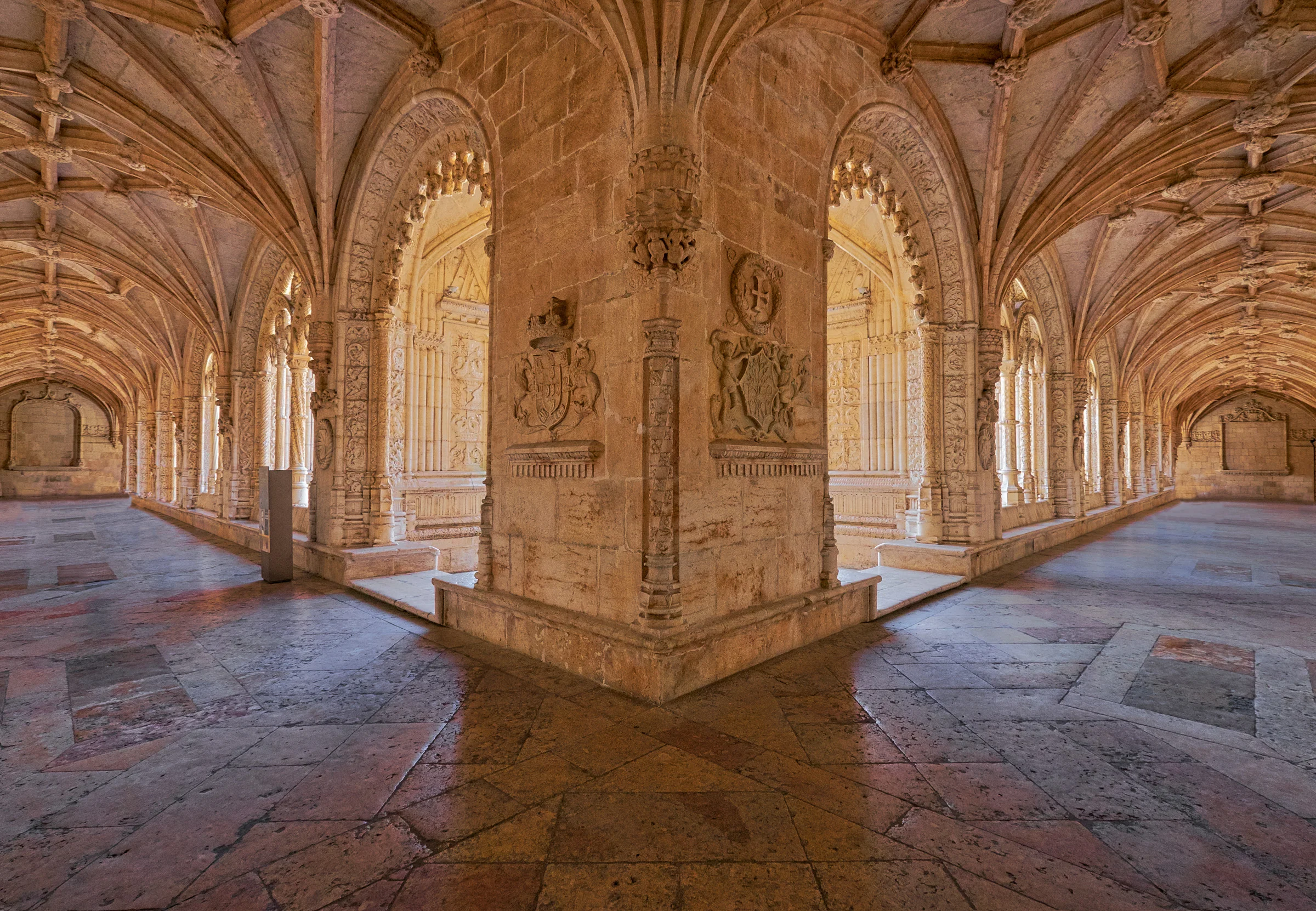 The Cloisters - Mosteiro dos Jeronimos - Lisbon