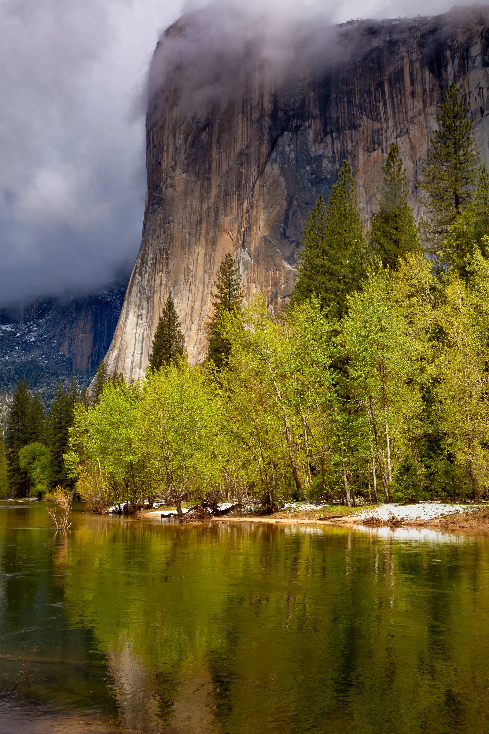 El Capitan and the Merced II - Yosemite National Park