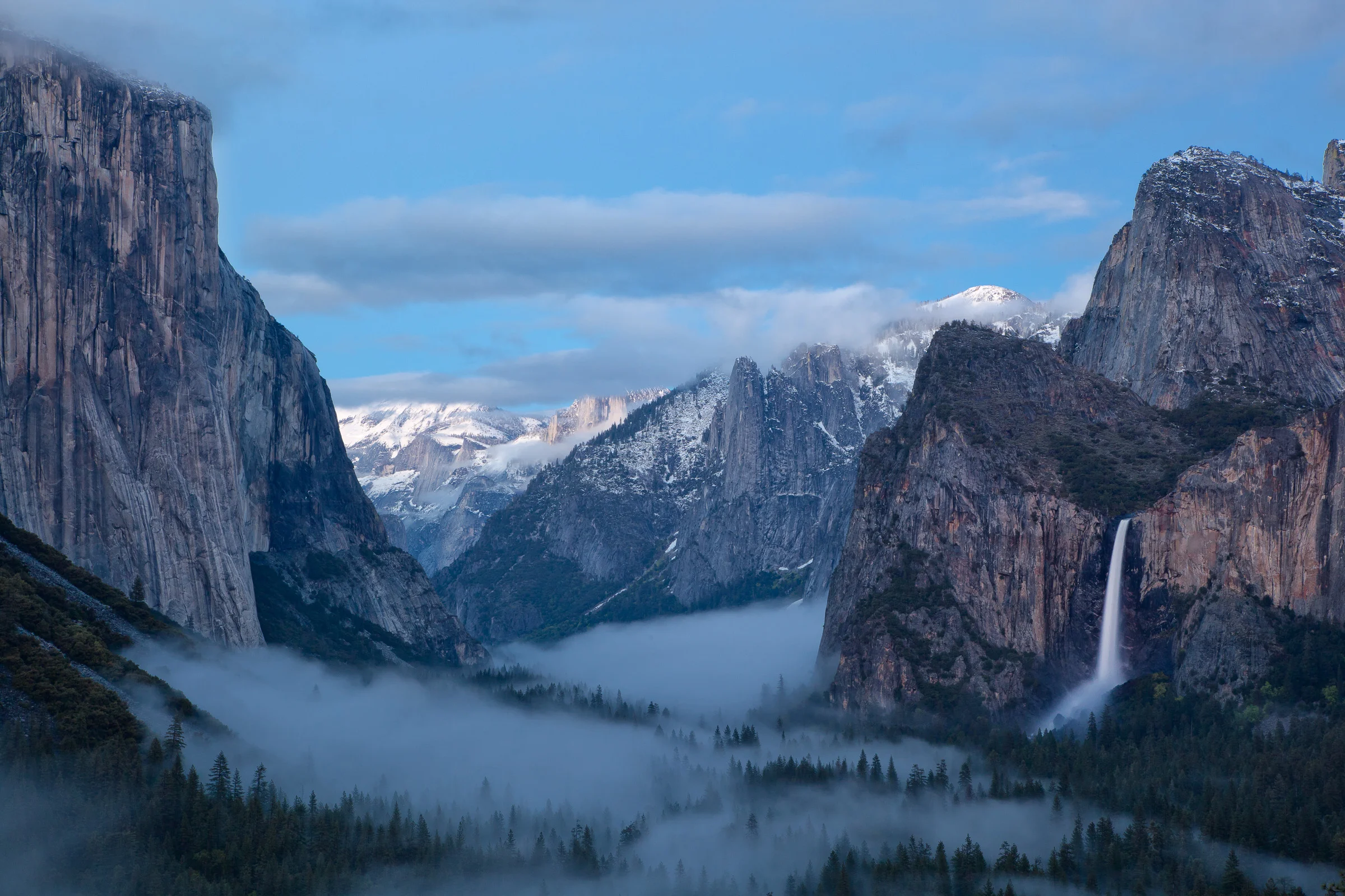 Tunnel View - Yosemite National Park
