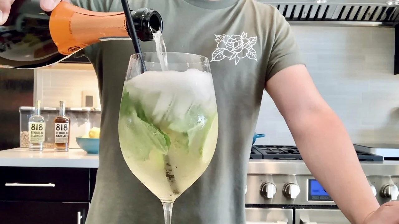 Hugo Spritz Cocktail