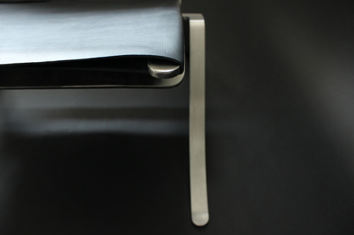 synth-chair-blk-5_500_500.jpg