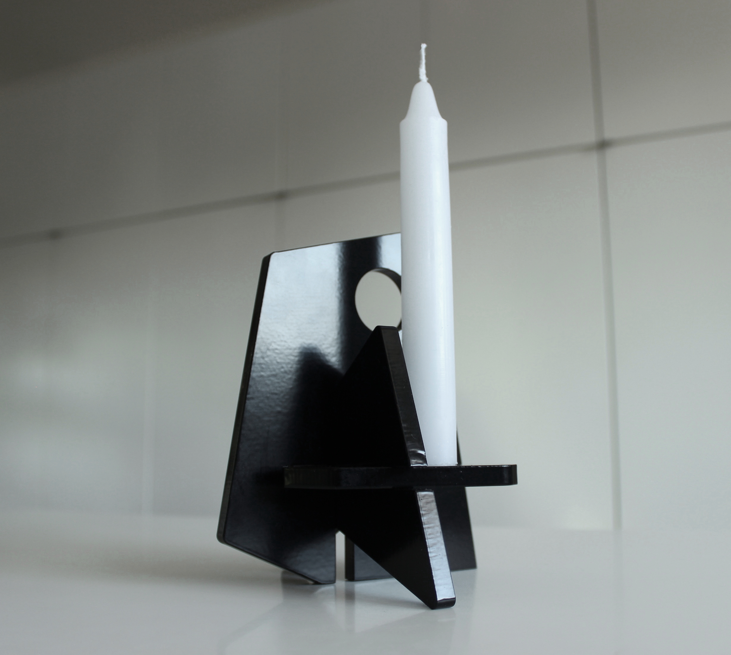 candlestabileH.jpg