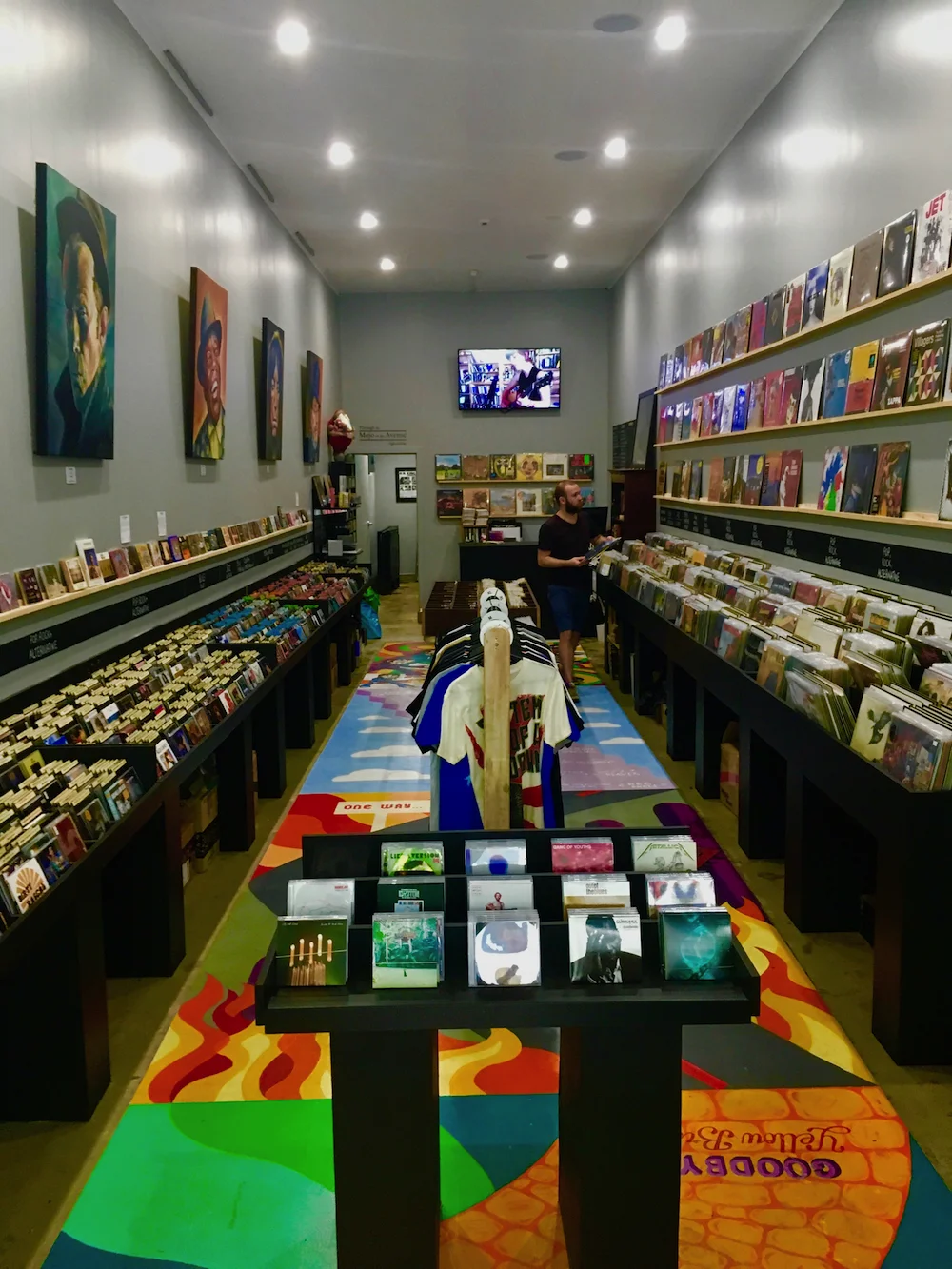 Avenue Records, Launceston.