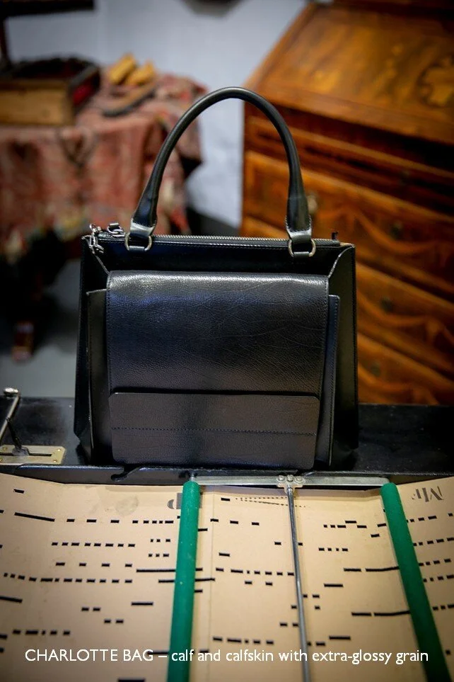 18 CHARLOTTE BAG – calf and calfskin with extra-glossy grain.jpg