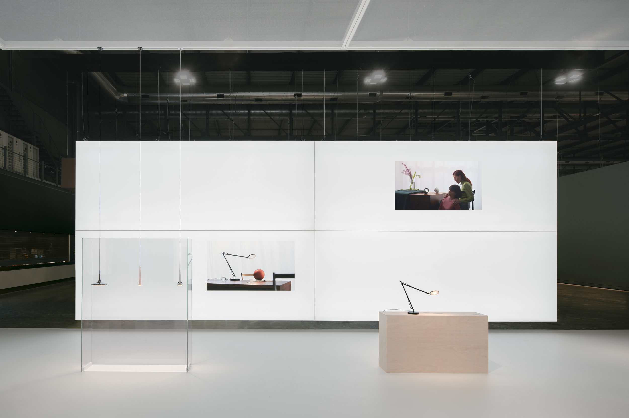 tobiasgrau_salonedelmobile2019_likethesun_simonmenges6.jpg