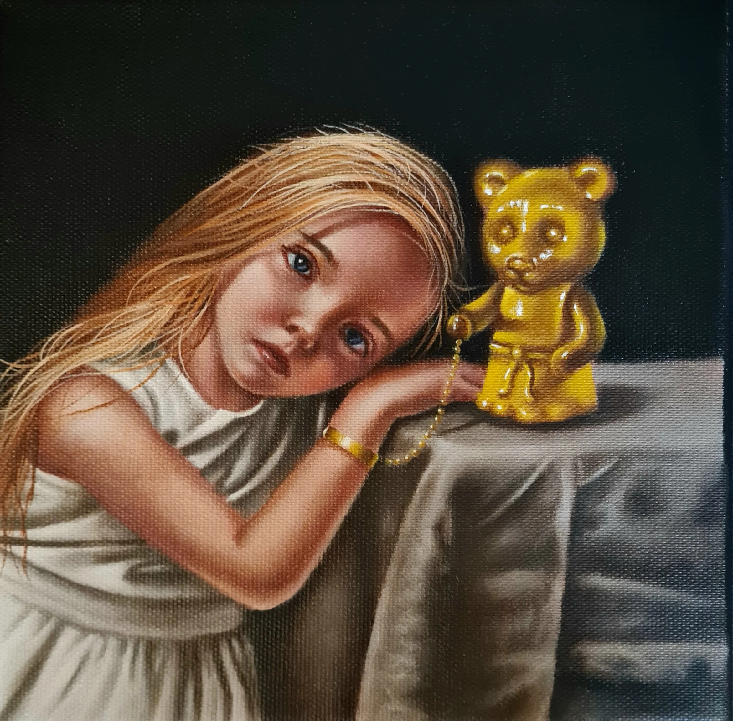 Enslaved in gold. 20x20 cm.jpg