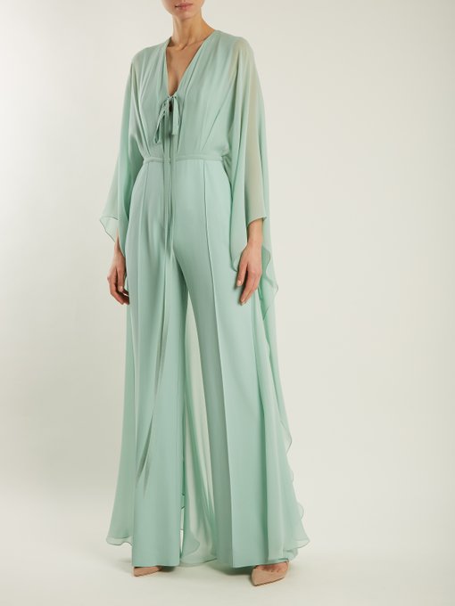 Jumpsuit Wedding Outfits - What to Wear to a Smart Casual Event 4.jpg