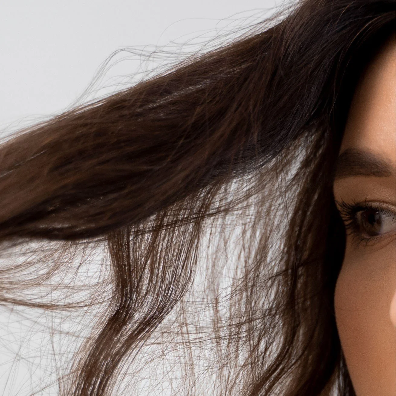 6 hábitos que no sabías pueden estar enfermando a tu cabello