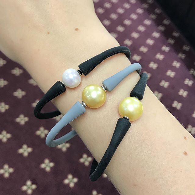 Neoprene cord freshwater pearl bracelets, regularly $175... mention this post for Instagram special of $150! Snap to it ☝🏼DM for details