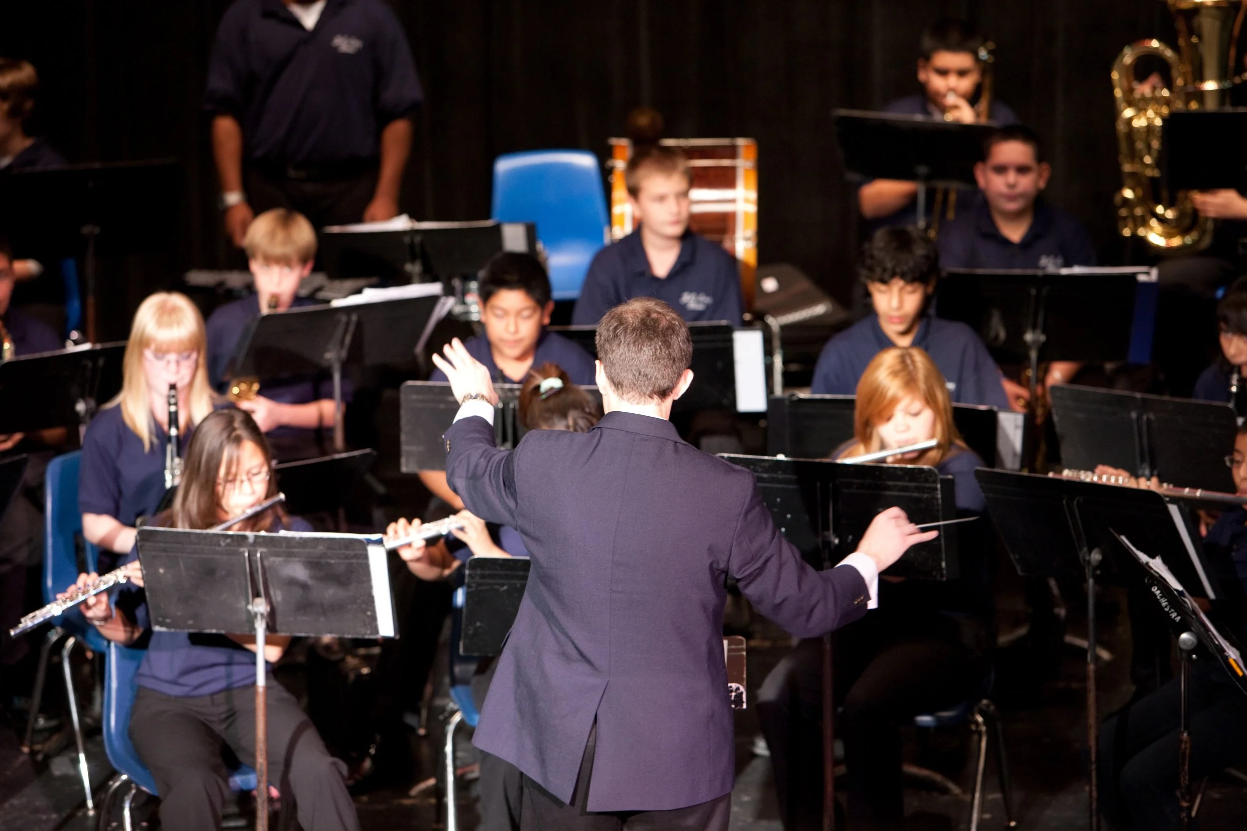 Jordan Conducts Students in Dallas