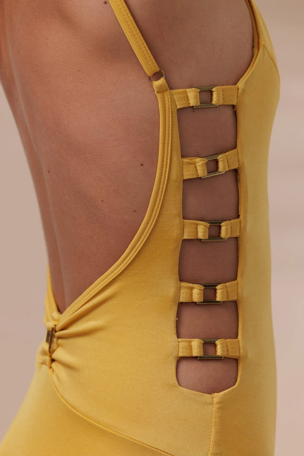 rita_1p_mango_detail_low.JPG