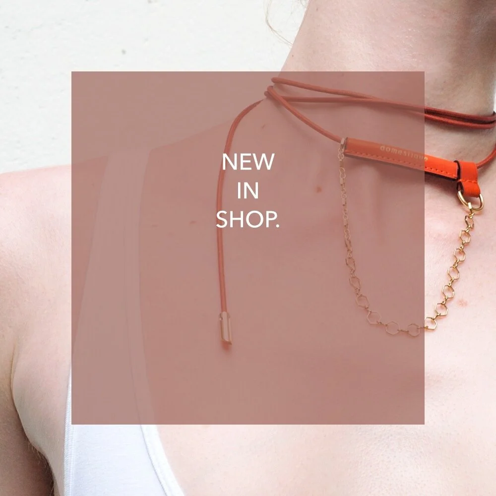 NEW - on se tournait autour depuis longtemps, @domestiqueparis arrive en boutique ⛓️ des accessoires versatiles, luxueux et fabriqu&eacute;s &agrave; Paris, disponibles en boutique : 6 rue Houdon, Paris 18 🛍️ ou sur notre eshop - www.lesrituelles.fr