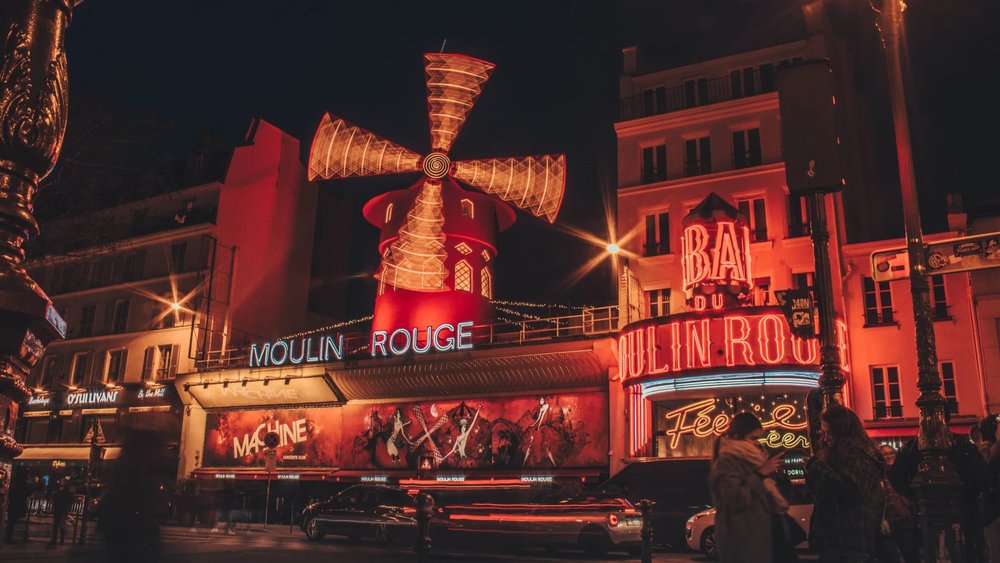 Moulin Rouge.jpg