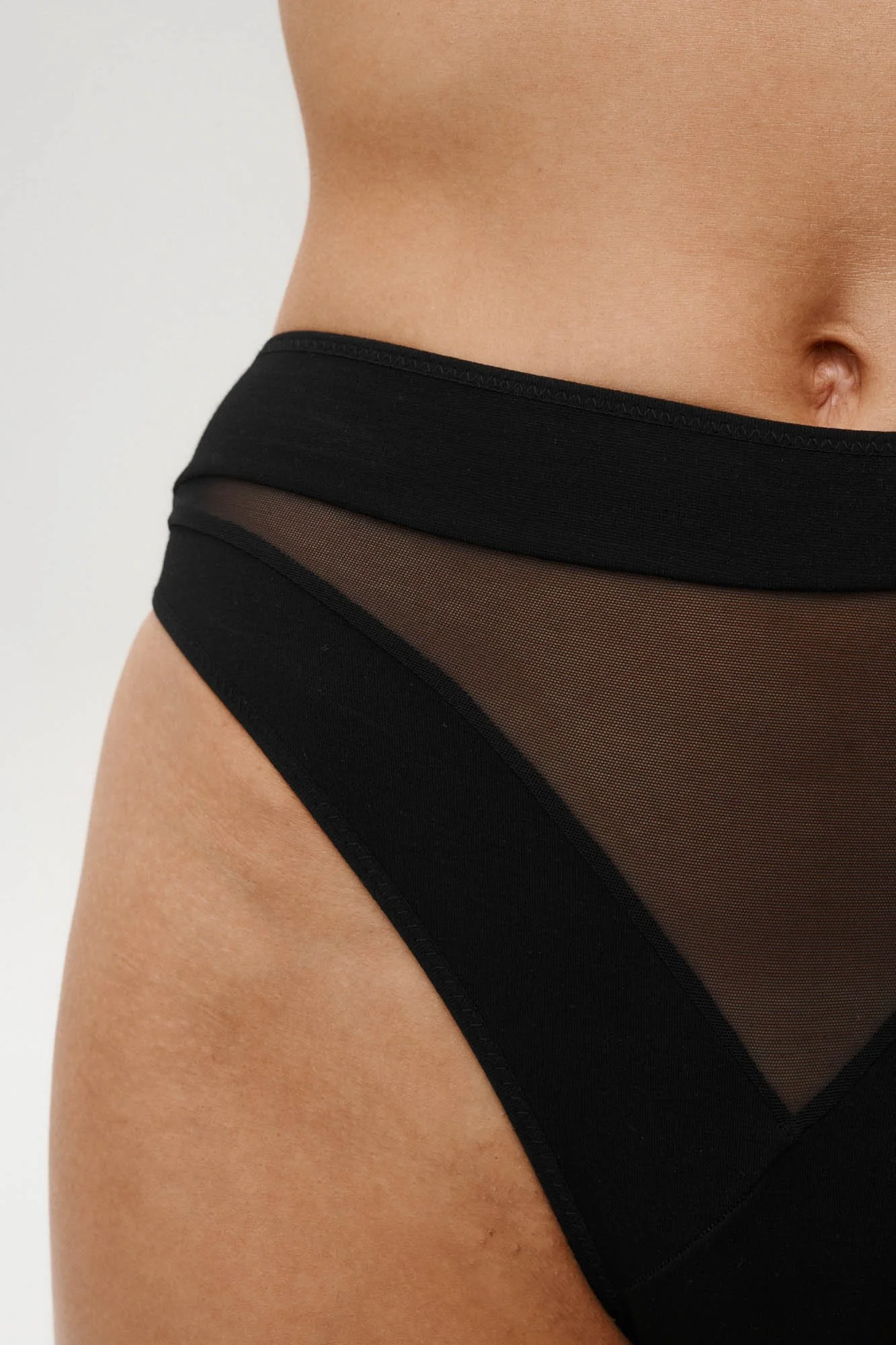 Lustre_Panties_Black_Undress_Code_2.jpg