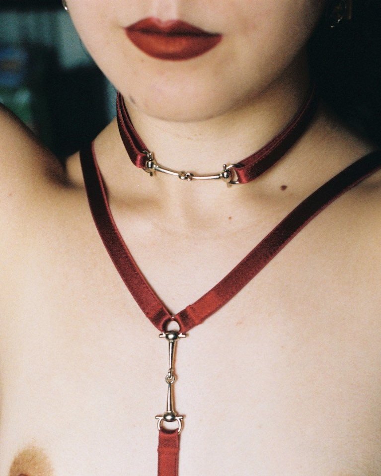accessoires+lingerie+harnais+bordeau+paloma+casile+les+rituelles36low.jpg