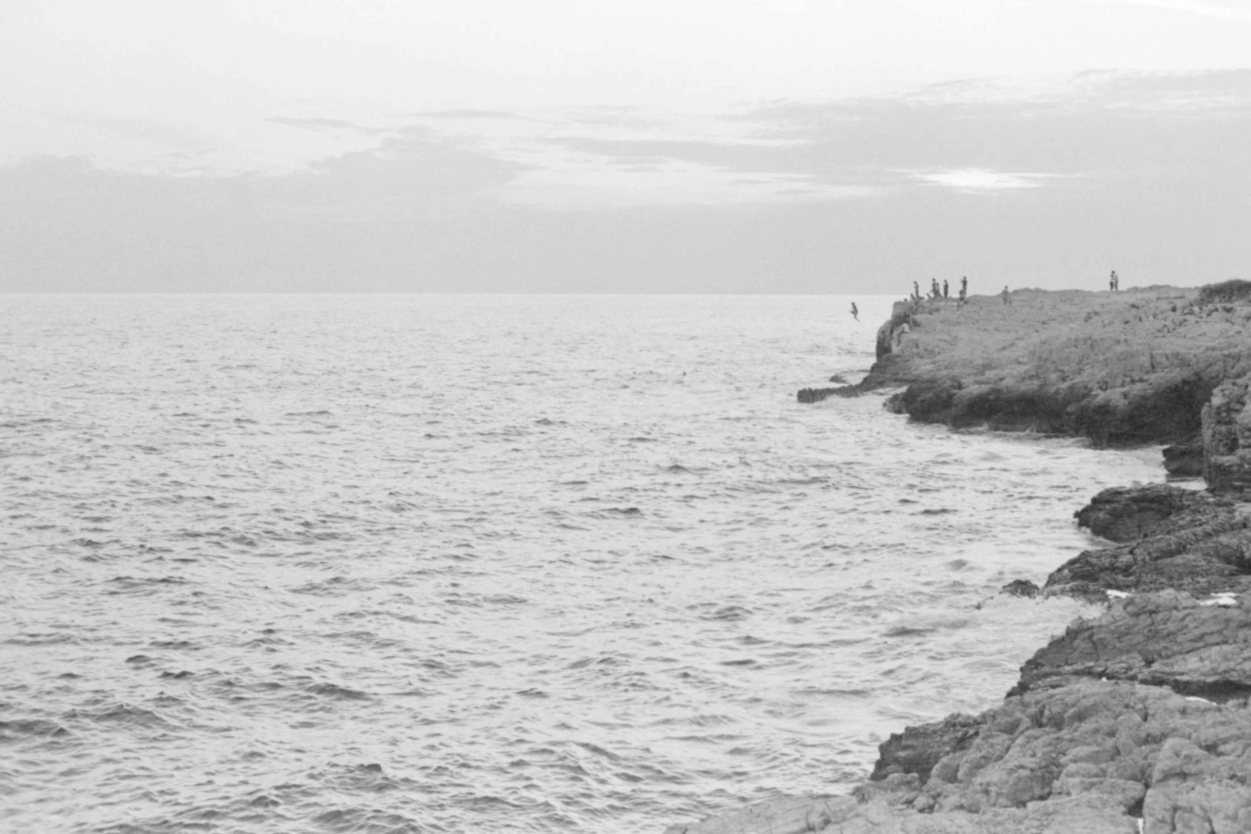 Studying a new language is learning to swim in a new sea | Studiare una nuova lingua è imparare a nuotare in un nuovo mare