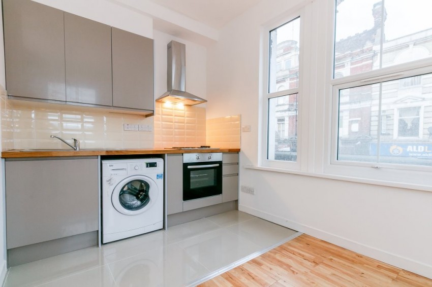 Lion Yard Lettings Property Letting and Management Agent in Clapham South London Club Card 3.jpeg