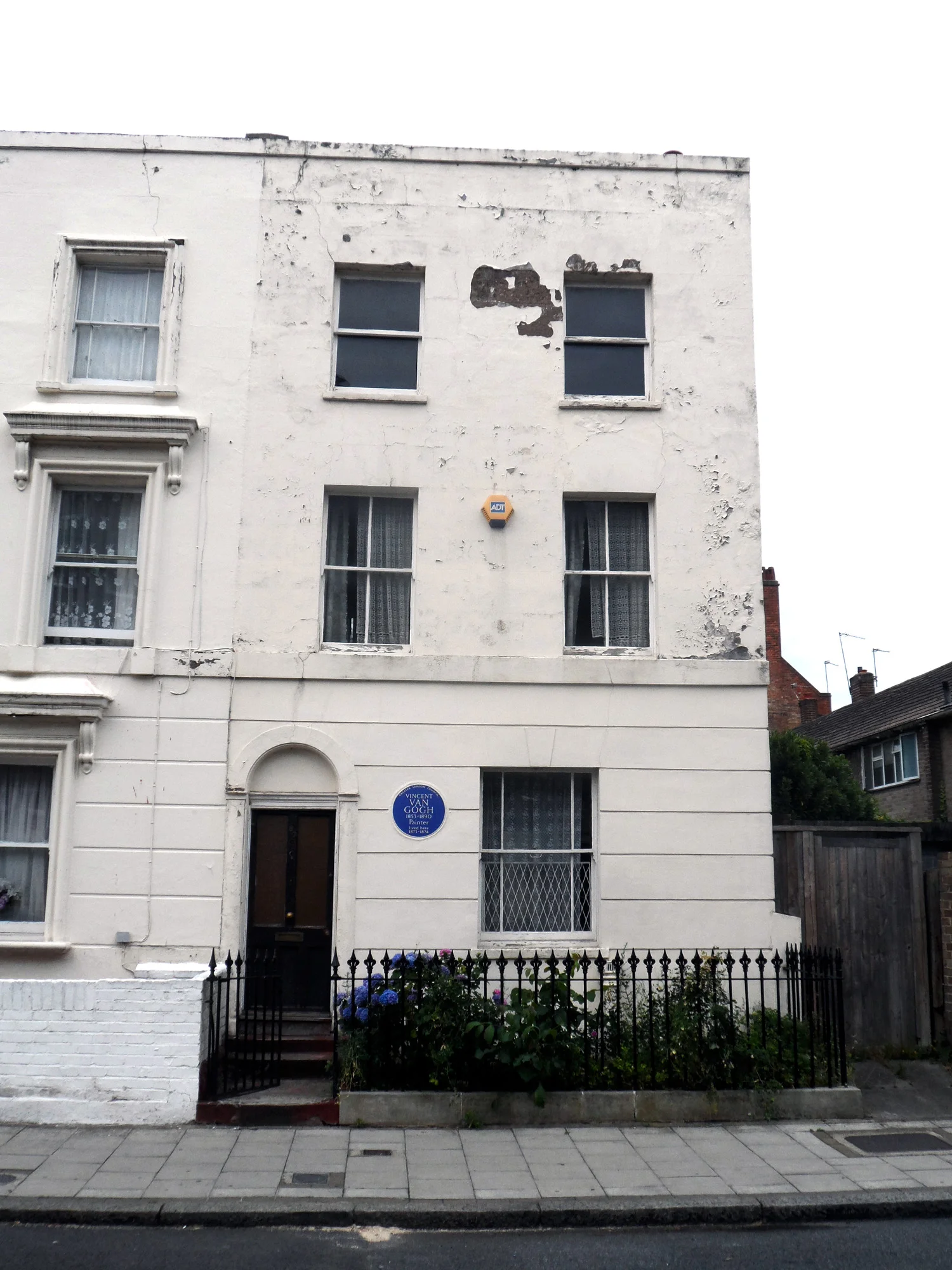 van gogh house.jpg
