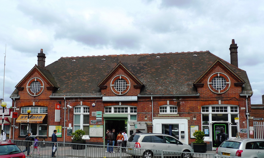 thornton heath station.jpg