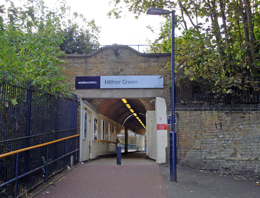 hither green station.jpg