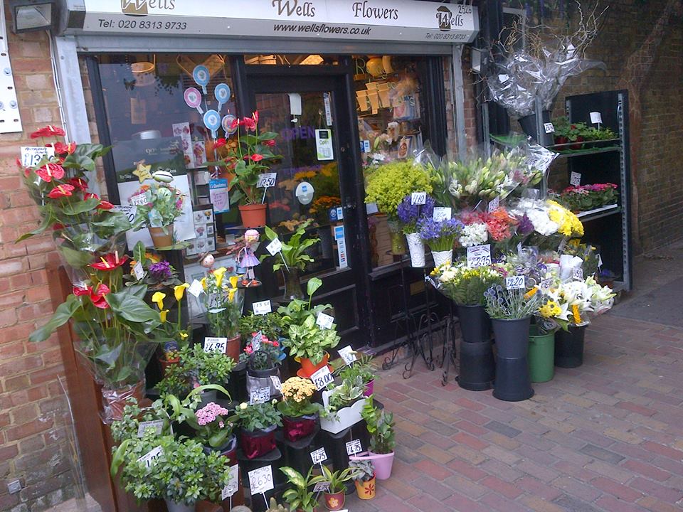 Wells Flowers Florist in Bromley 3.jpg