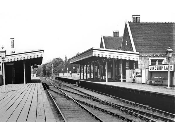 The old Lordship Lane train station
