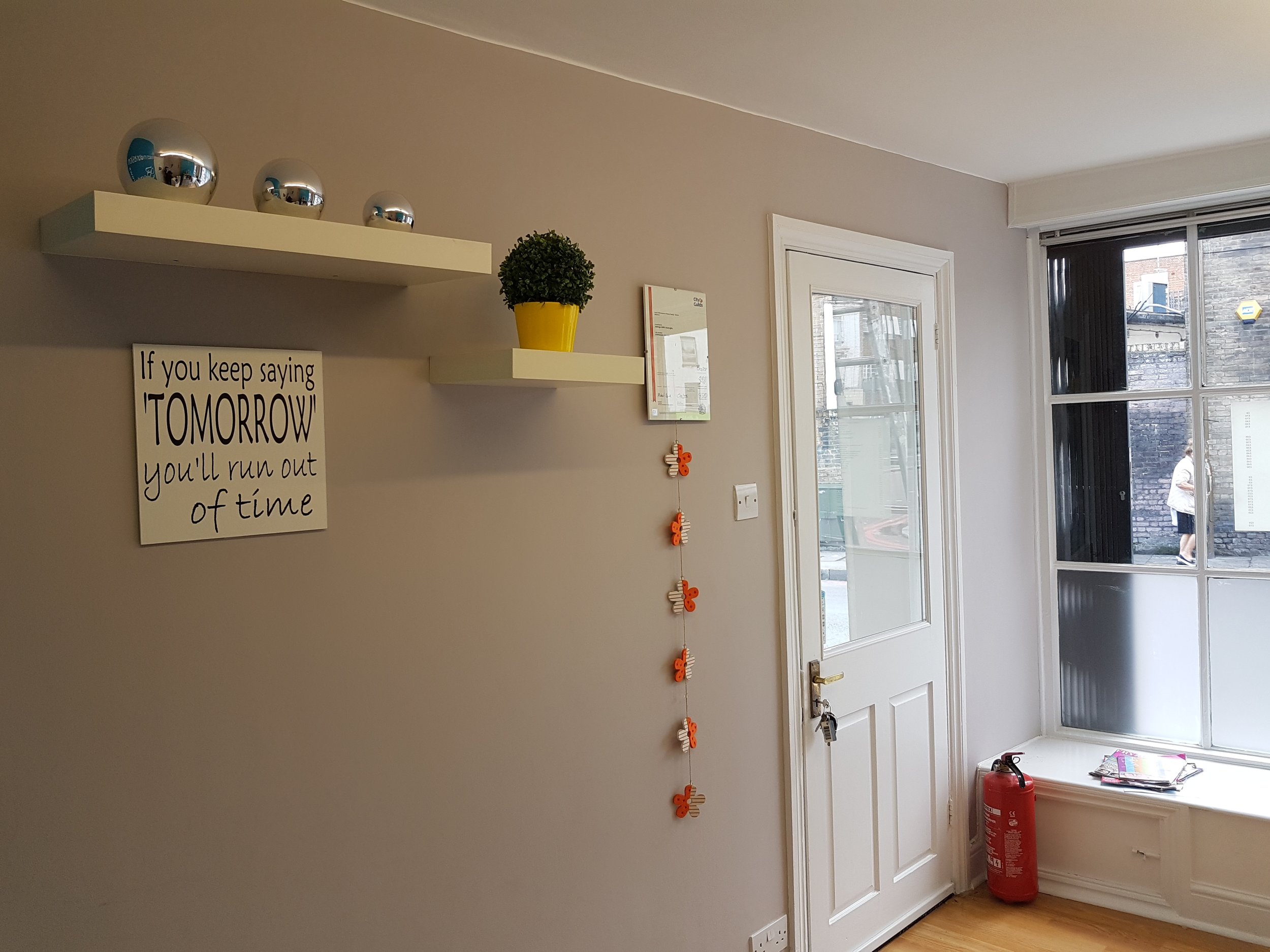 Sara's Beauty Salon in Greenwich South London Club Card 3.jpg