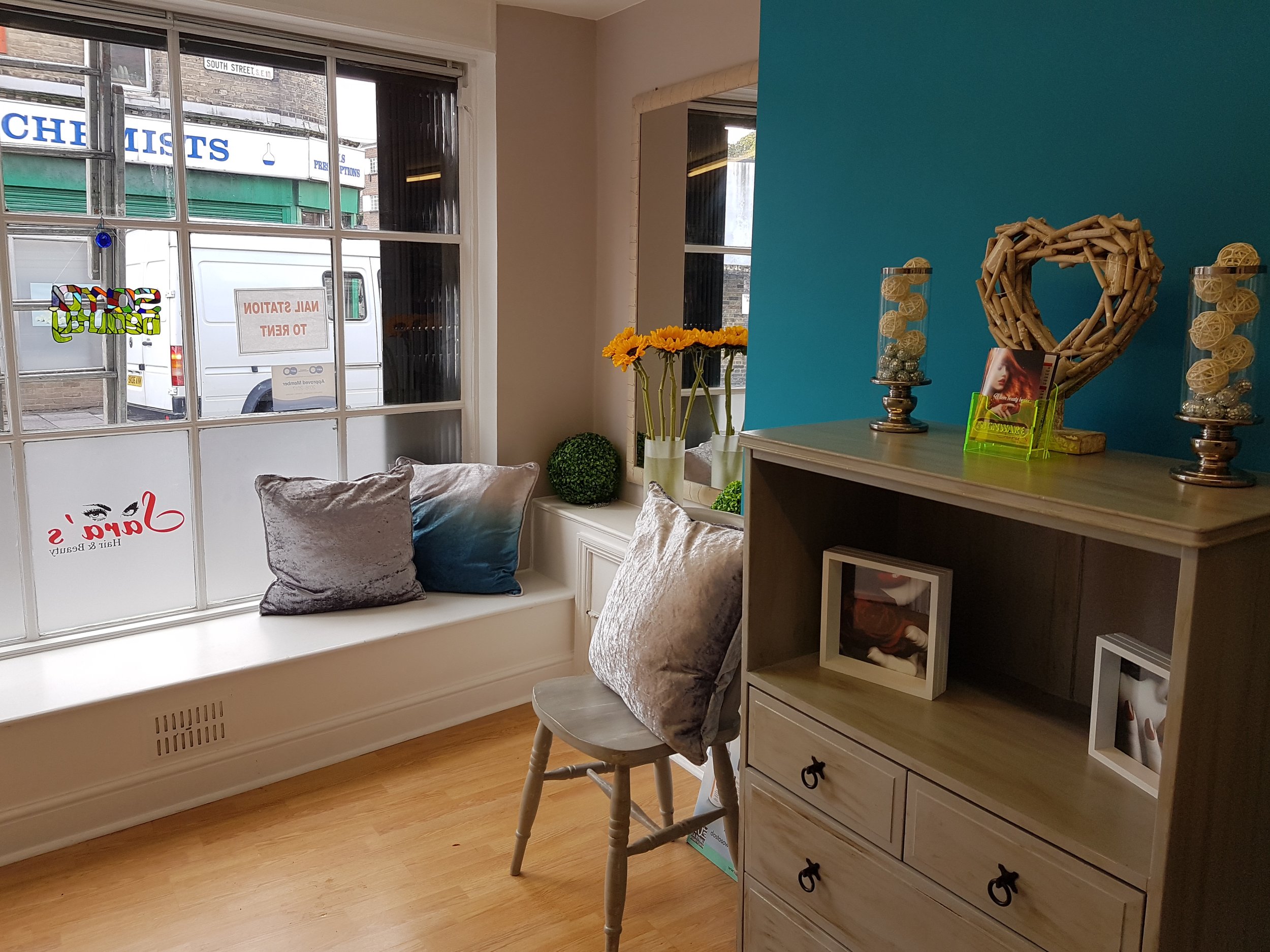 Sara's Beauty Salon in Greenwich South London Club Card 4.jpg