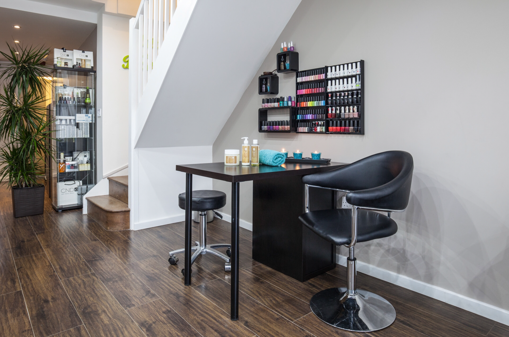 Studio 283 Hair and Beauty Salon in Putney South London Club Card 3.png