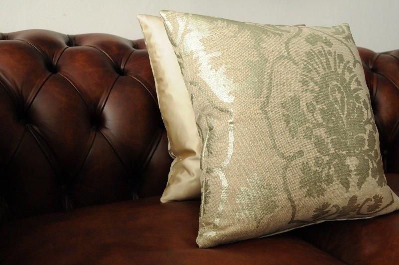 The London Cushion Company bespoke cushions in Battersea South West London Club Card 22.JPG