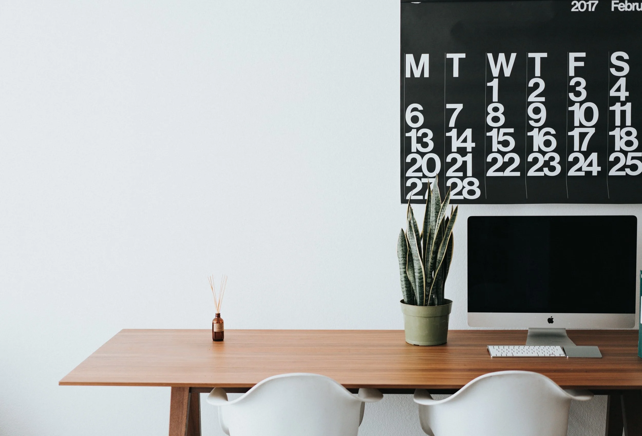 8 Useful Tips To Manage Working From Home During Lockdown