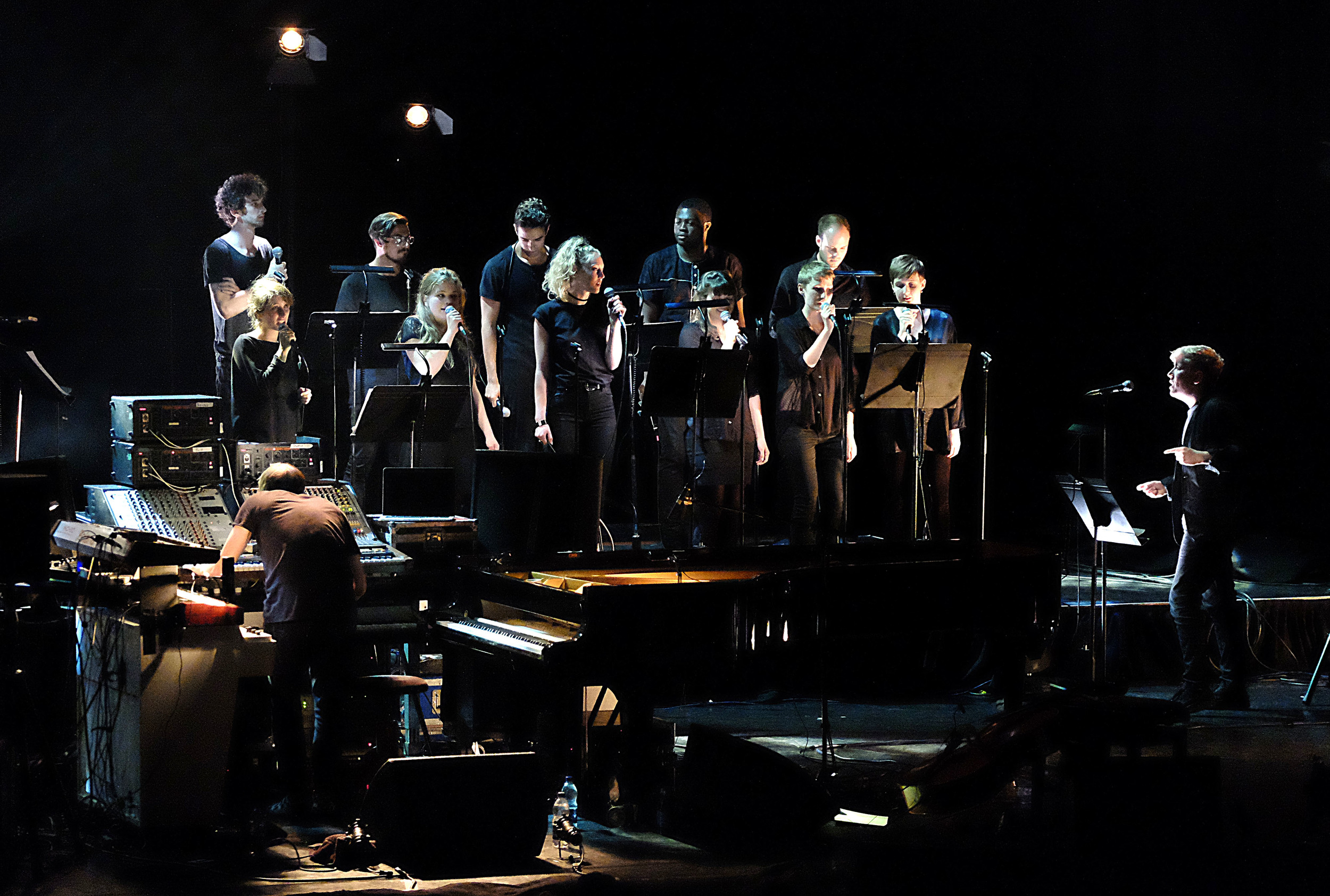 Singing and conducting with Nils and my <3 Shards Barbican, July 2016