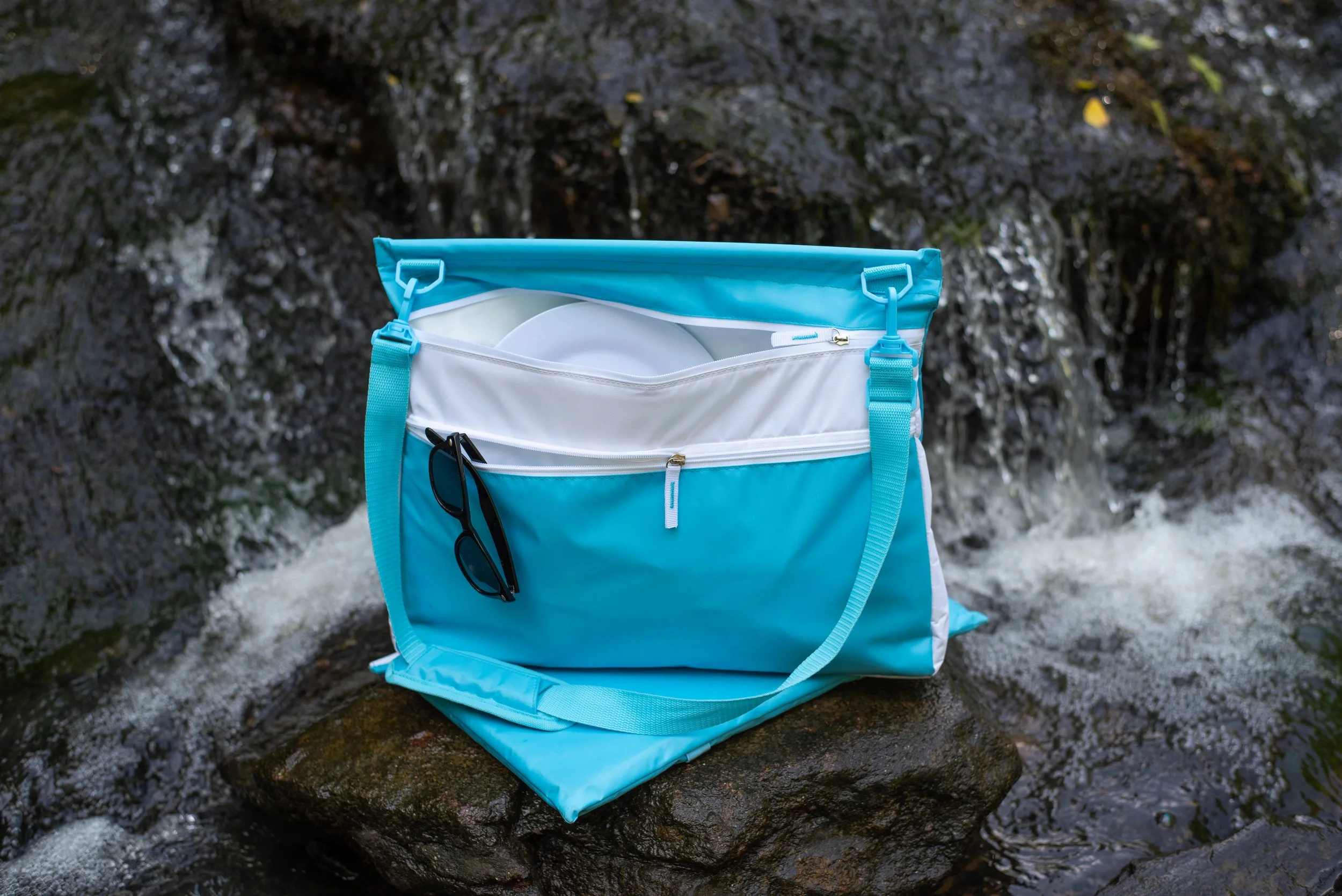 Sac Isotherme Bateau Malibu - Marque Engel, Gris, Neuf Sans étiquettes, Pour Pique-nique Ou Plage