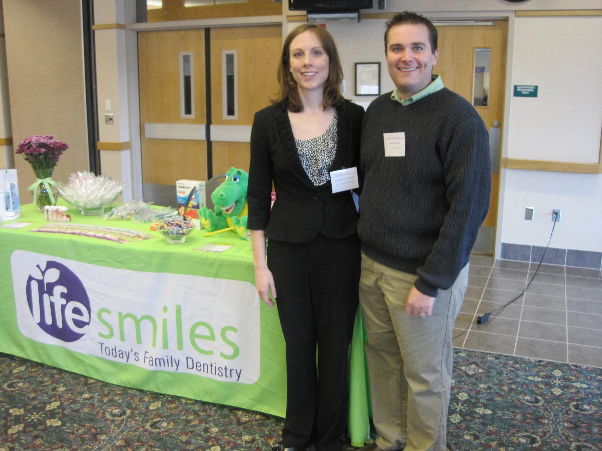Dr. Geisler at Healthy Living Fair in Plymouth, MN