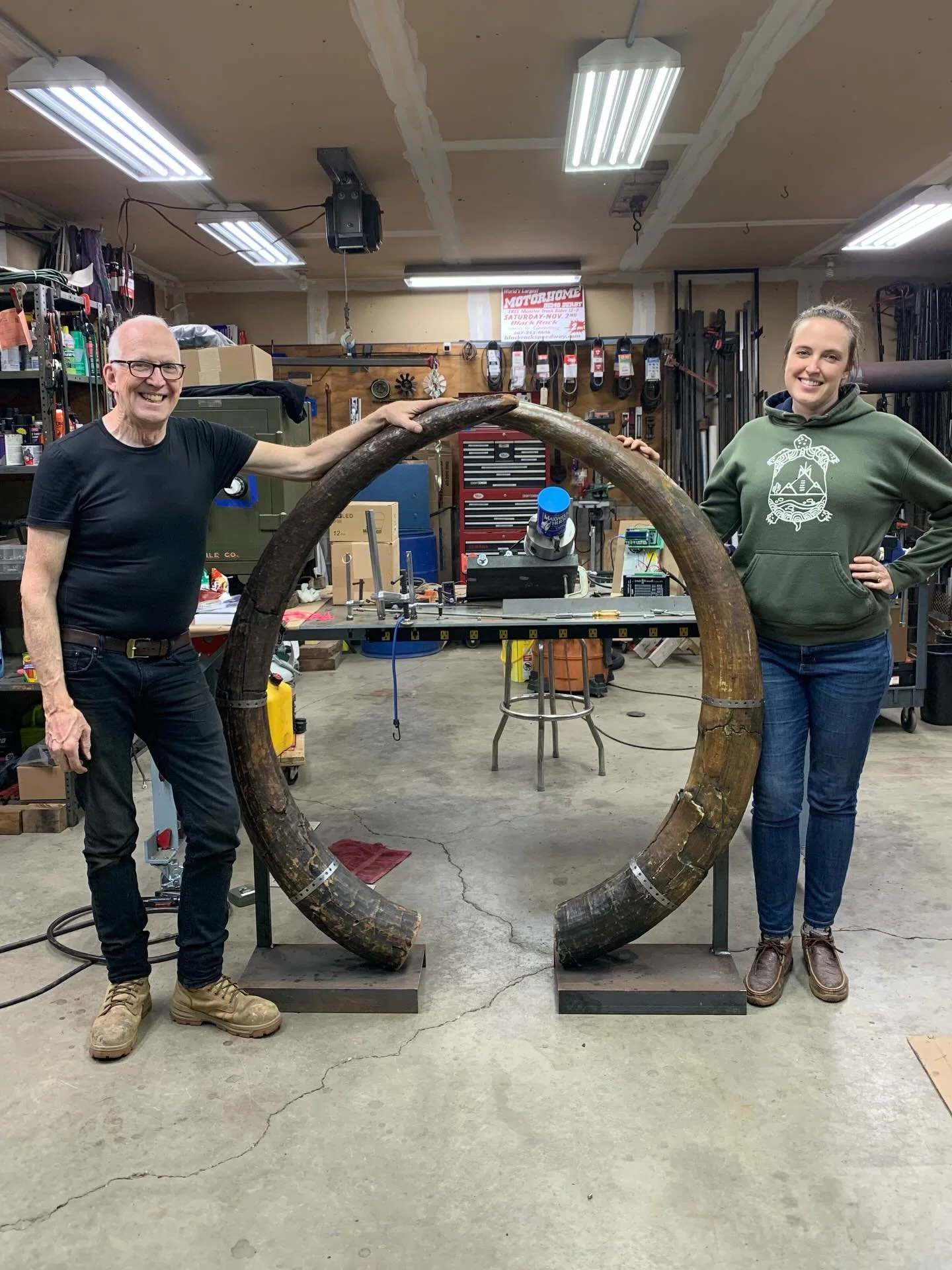 🦣Tusk Stand Project🦣 

  While at a gemshow this spring we across a set of replica tusks cast from Ohio&rsquo;s Burning Tree Mastadon. This particlar mastadon was the most complete skeleton found in America, and is named after the golf course it wa