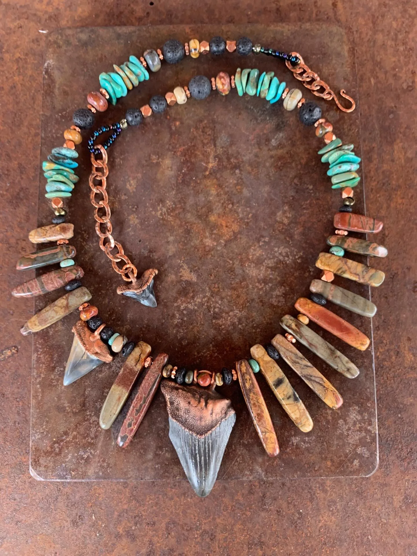 My recent visit to the natural history museum has inspired the lastest collection of jewlery for @canyon_contemporary , this necklace is my favorite! 🦈