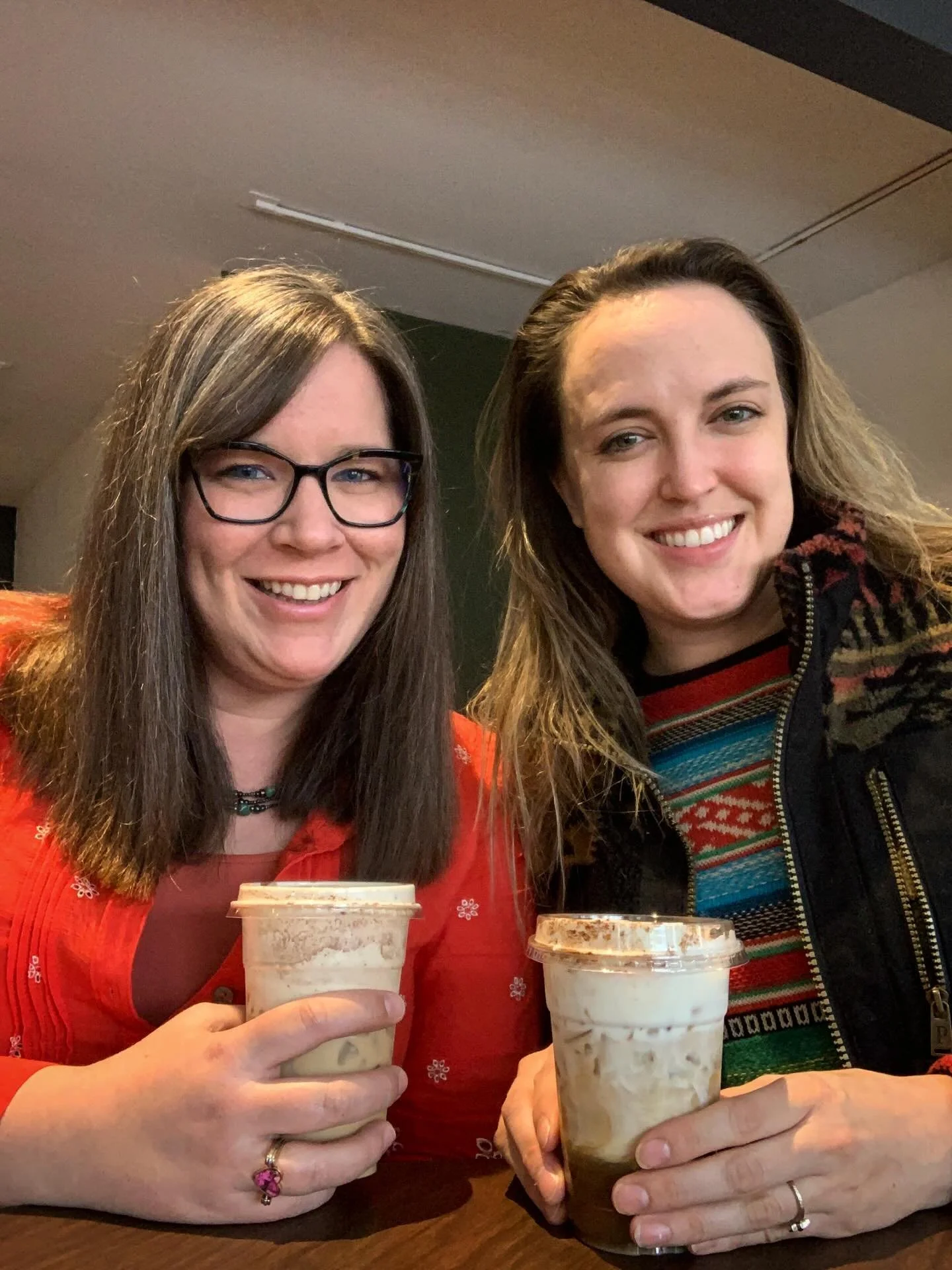 Galentine&rsquo;s sips with @swannyriverr !