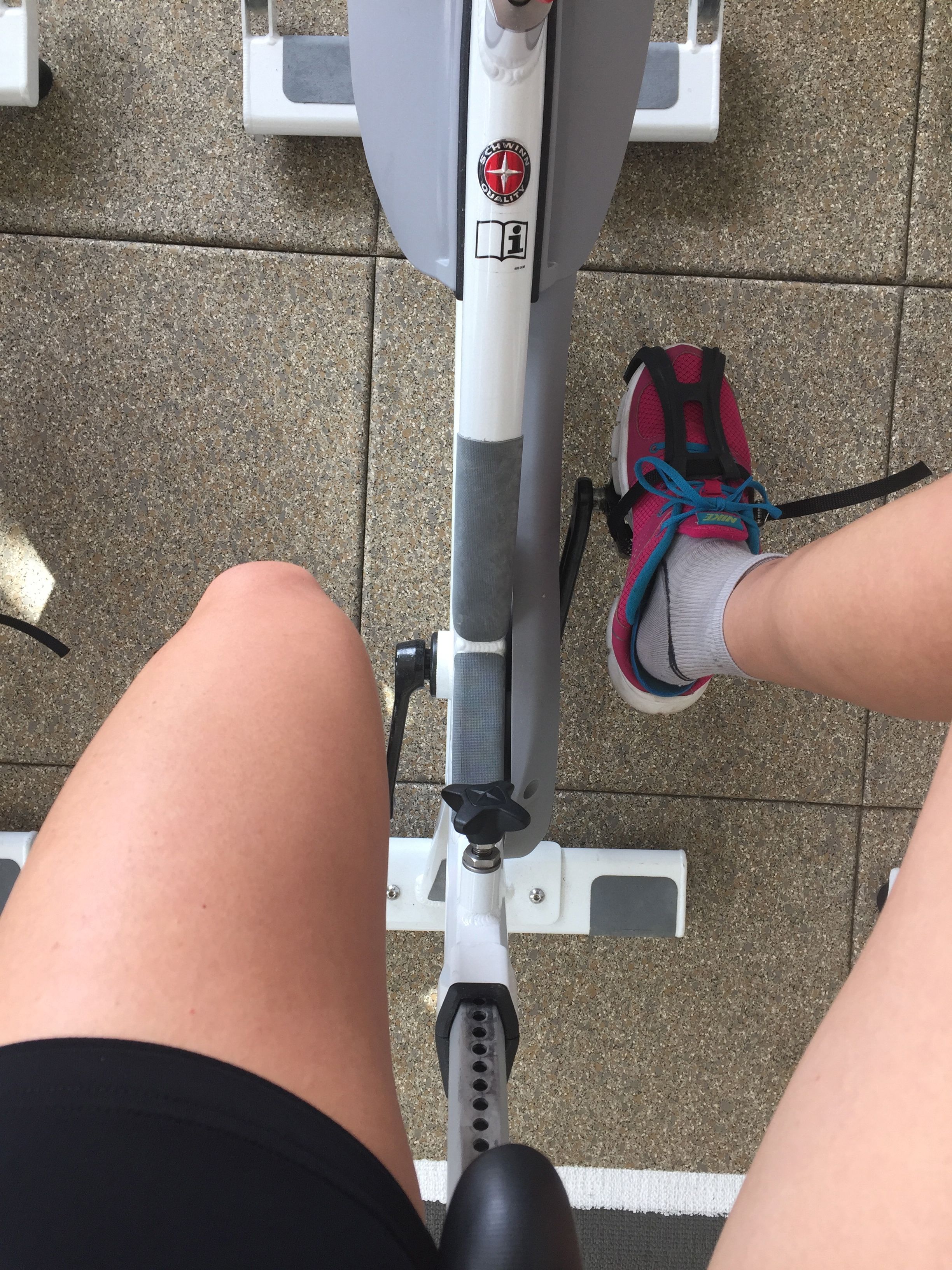 Heel-less biking
