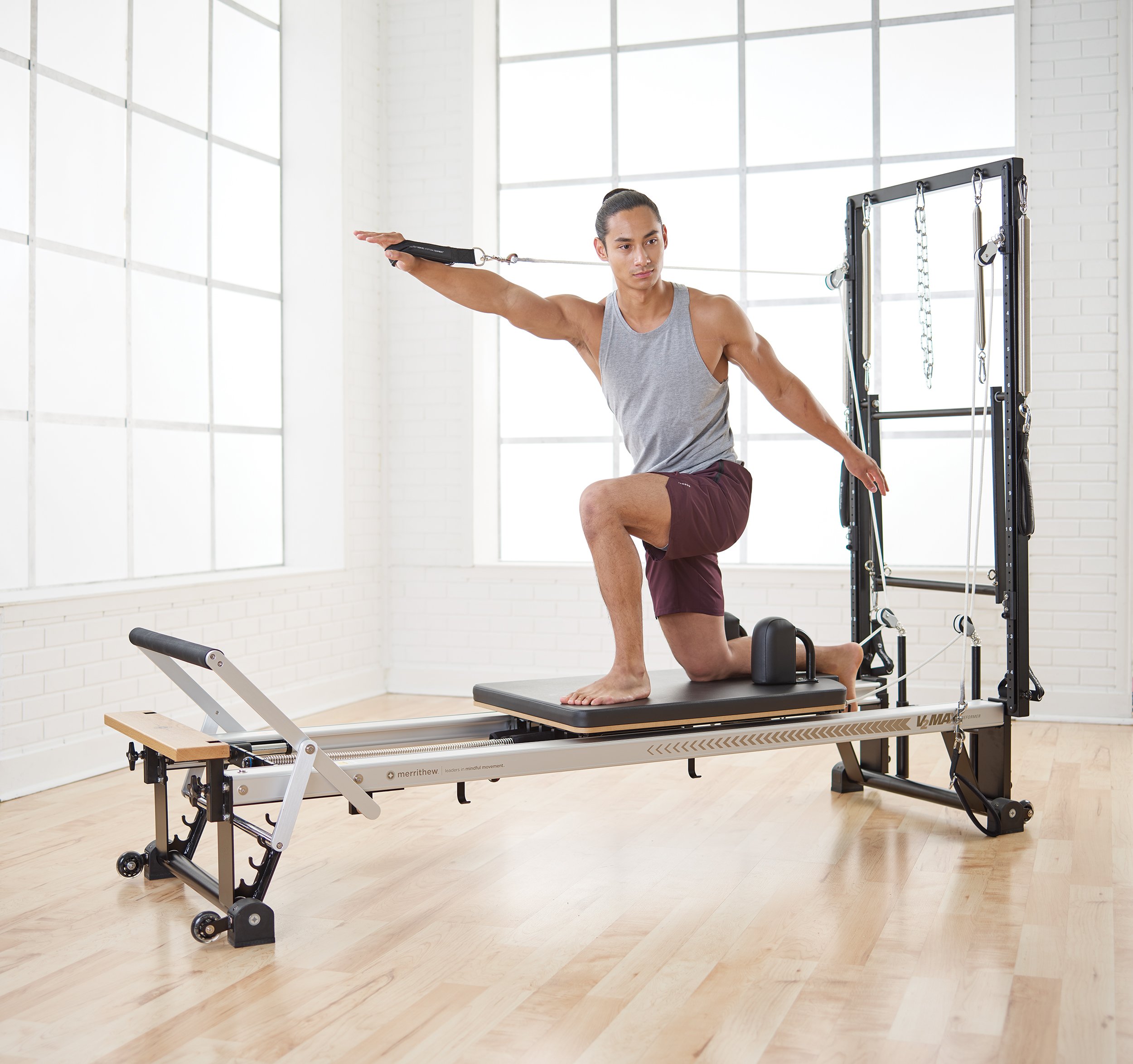 STOTT PILATES® The Knee: Reformer Programming for Stability & Function