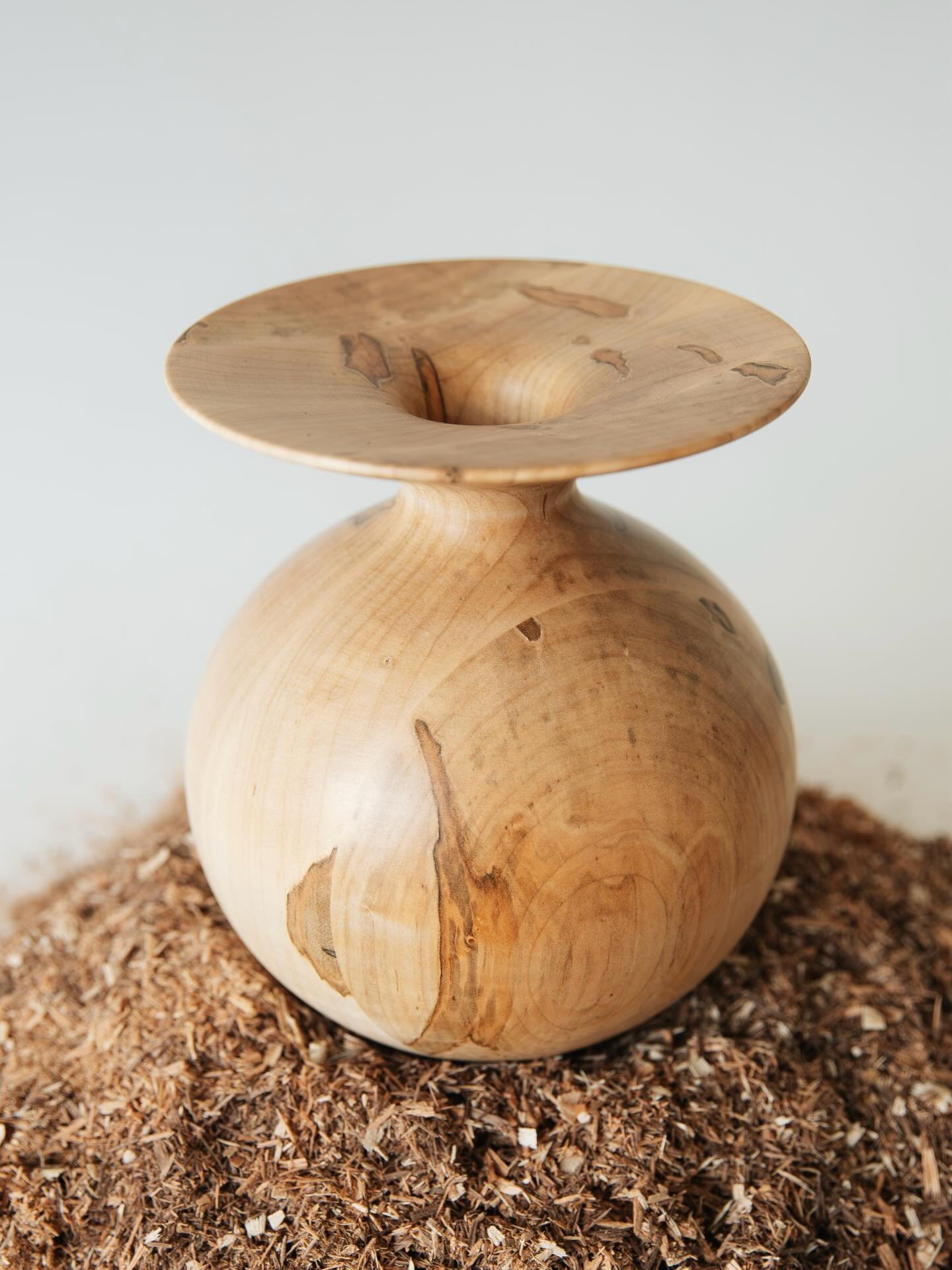 Signups for Winter Classes are now live! (Link in bio)

Interested in learning how to turn on the lathe? I will be teaching two woodturning classes this winter, &ldquo;Woodturning: Candleholders&rdquo; and &ldquo;Woodturning: Bud Vases.&rdquo; Both a